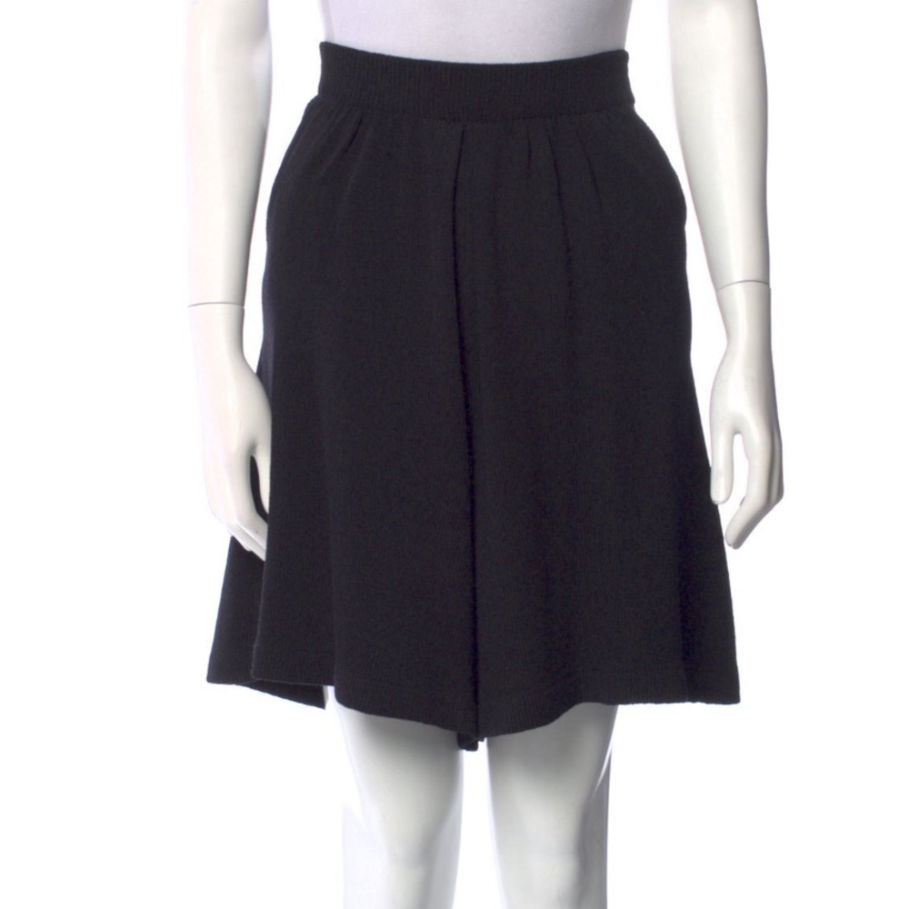 ST. JOHN collection‎ Black Knit shorts Culottes SZ 12